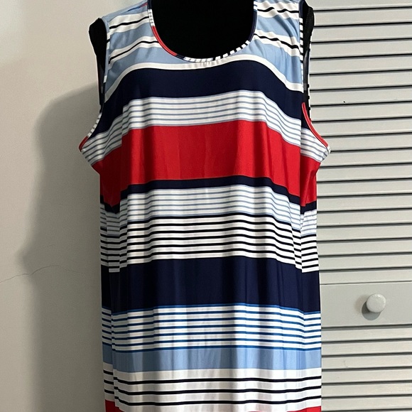 Beautiful maxi dress - Picture 1 of 4